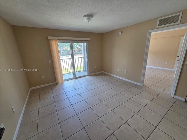 15440 SW 284th St in Homestead, FL - Building Photo - Building Photo