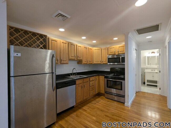 property at 100 Jersey St