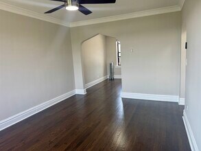 3149 N Springfield Ave in Chicago, IL - Building Photo - Building Photo