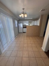 3504 Oakview Dr in Girard, OH - Building Photo - Building Photo