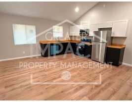 2506 Legion Dr in Knoxville, TN - Building Photo