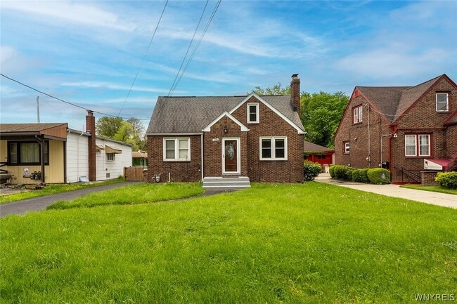 property at 845 Cleveland Dr
