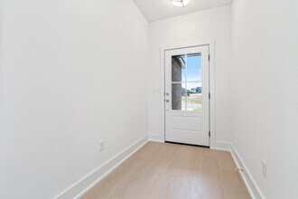 7004 SW Orange Ave in Bentonville, AR - Building Photo - Building Photo