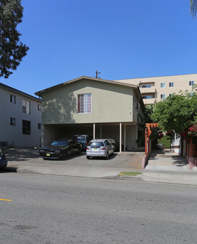 927 S Harvard Blvd in Los Angeles, CA - Building Photo - Building Photo