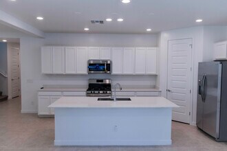 1106 E Weatherby Way in Chandler, AZ - Building Photo - Building Photo