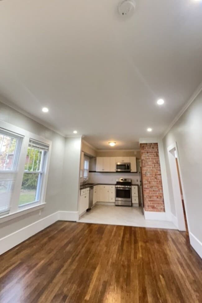 property at 7426 Dunedin St