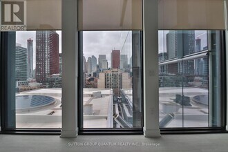 284 King St E in Toronto, ON - Building Photo - Building Photo