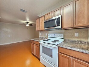 803 Leifester Cir in Killeen, TX - Building Photo - Building Photo