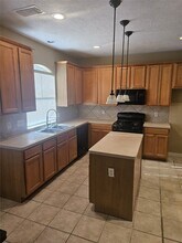 12111 N Brenton Knoll Dr in Tomball, TX - Building Photo - Building Photo