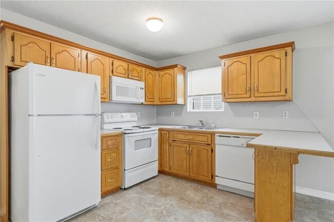 62 Hanna Dr in Talking Rock, GA - Building Photo - Building Photo