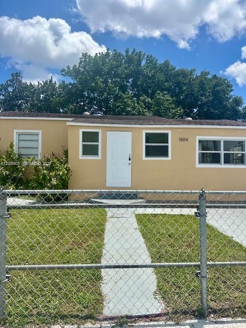 1884 NW 52nd St