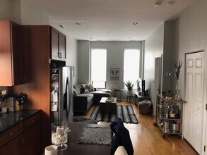1822 W Huron St in Chicago, IL - Building Photo - Building Photo