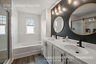 9706 Flooded Field Dr in Ladson, SC - Foto de edificio - Building Photo
