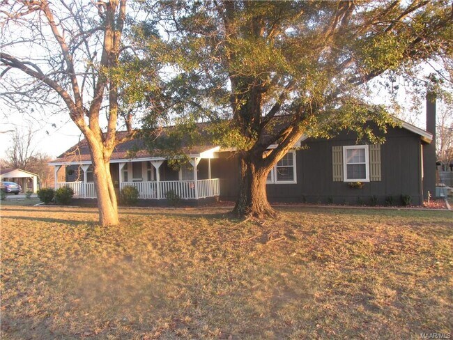 property at 1324 Upper Kingston Rd