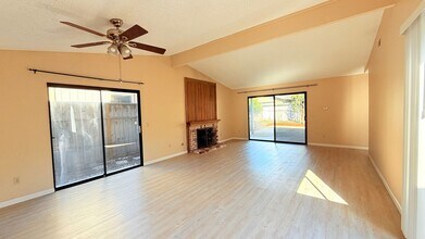 228 Puddingstone Rd in Alameda, CA - Building Photo - Building Photo