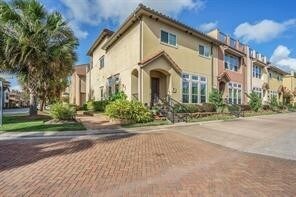 28 W Oaks Dr in Houston, TX - Building Photo - Building Photo