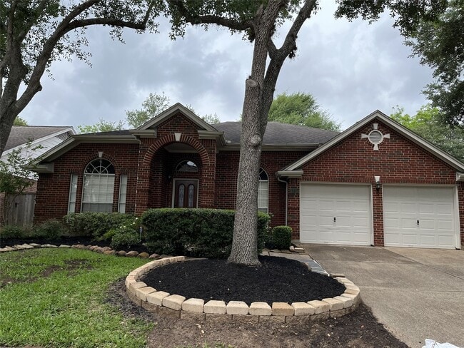 property at 1215 Wood Haven Ct