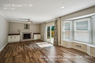 1209 Musket Ct NE in Leesburg, VA - Foto de edificio - Building Photo