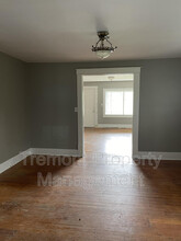 3812 Chandler Ave in Chattanooga, TN - Foto de edificio - Building Photo
