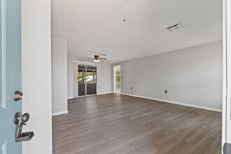 1742 S Central Ave in Flagler Beach, FL - Building Photo - Building Photo