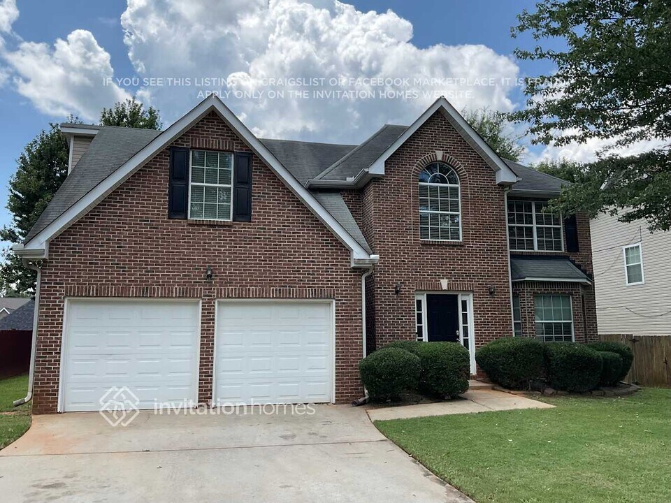 362 Kentwood Springs Dr in Hampton, GA - Foto de edificio