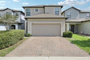 1119 Ballard Green Pl in Brandon, FL - Building Photo