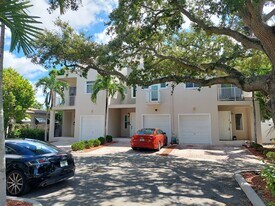 1115 N 17th Ave in Hollywood, FL - Building Photo