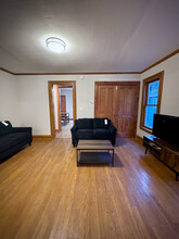 107 Chapin St in Binghamton, NY - Building Photo - Interior Photo