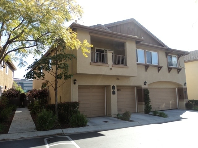10422 Scripps Poway Pkwy in San Diego, CA - Building Photo