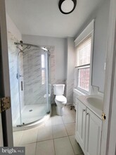 510 W Girard Ave in Philadelphia, PA - Building Photo - Building Photo