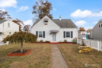 185 Plainfield Ave in Edison, NJ - Building Photo - Building Photo