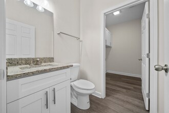 165 Pebble Beach Pl, Unit 2D in Hot Springs National Park, AR - Foto de edificio - Building Photo