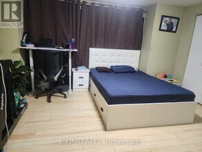 301 Rossmore Ct in London, ON - Building Photo - Building Photo