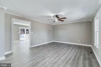 648 Santa Fe Trail in Lusby, MD - Building Photo - Building Photo