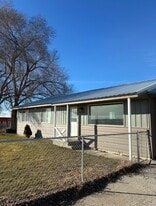 2862 E 400 S in Paul, ID - Building Photo