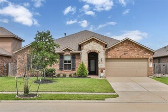 4627 Grigio Pines Dr in Katy, TX - Foto de edificio - Building Photo