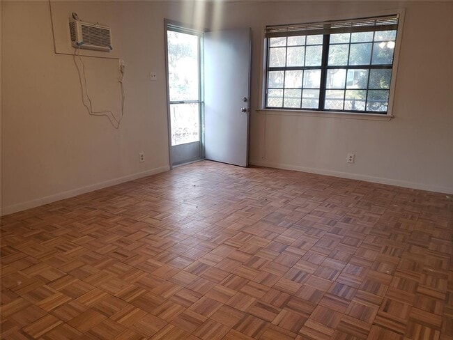 property at 609 Bissonet Ln