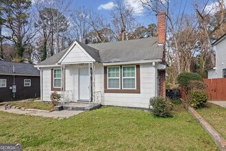 1971 Detroit Ave NW in Atlanta, GA - Foto de edificio - Building Photo