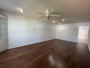 547 Pigeon Cir in Orlando, FL - Building Photo - Building Photo