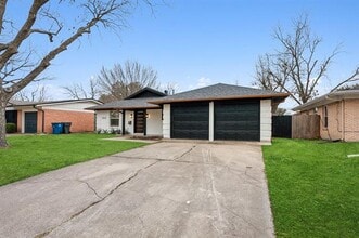 2516 Highwood Dr in Dallas, TX - Building Photo - Building Photo