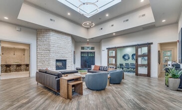 Red Stone Ranch in Cedar Park, TX - Foto de edificio - Building Photo