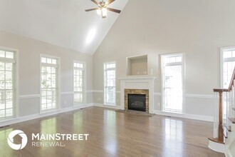 7837 Tottenham Dr in Harrisburg, NC - Building Photo - Building Photo
