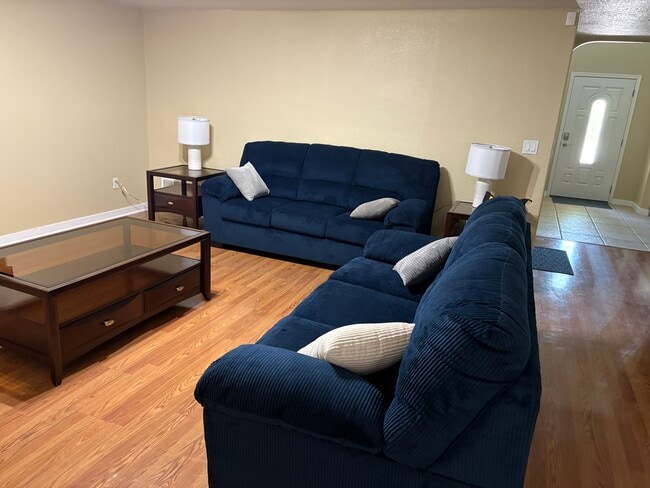 13450 Emerald Bay Way in Horizon City, TX - Building Photo - Building Photo