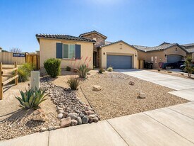 2030 Boxwood St in Rosamond, CA - Building Photo