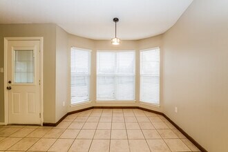 6365 Oak Run Dr E in Olive Branch, MS - Building Photo - Building Photo