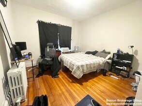 159 Boston St, Unit 1 in Boston, MA - Building Photo - Building Photo