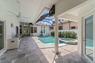 128 Abondance Dr in Palm Beach Gardens, FL - Building Photo - Building Photo