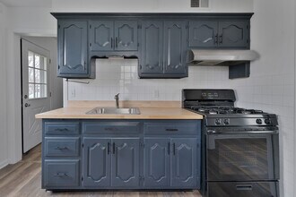 98 N Navarre Ave in Youngstown, OH - Building Photo - Building Photo