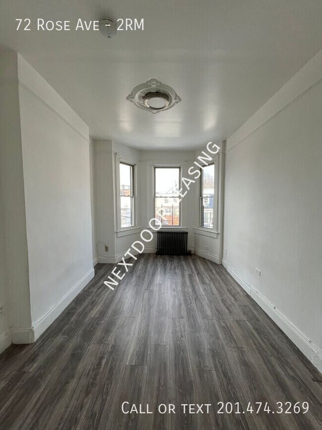 72 Rose Ave in Jersey City, NJ - Building Photo - Building Photo