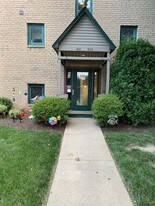 6106 Highland Ct, Unit 6106